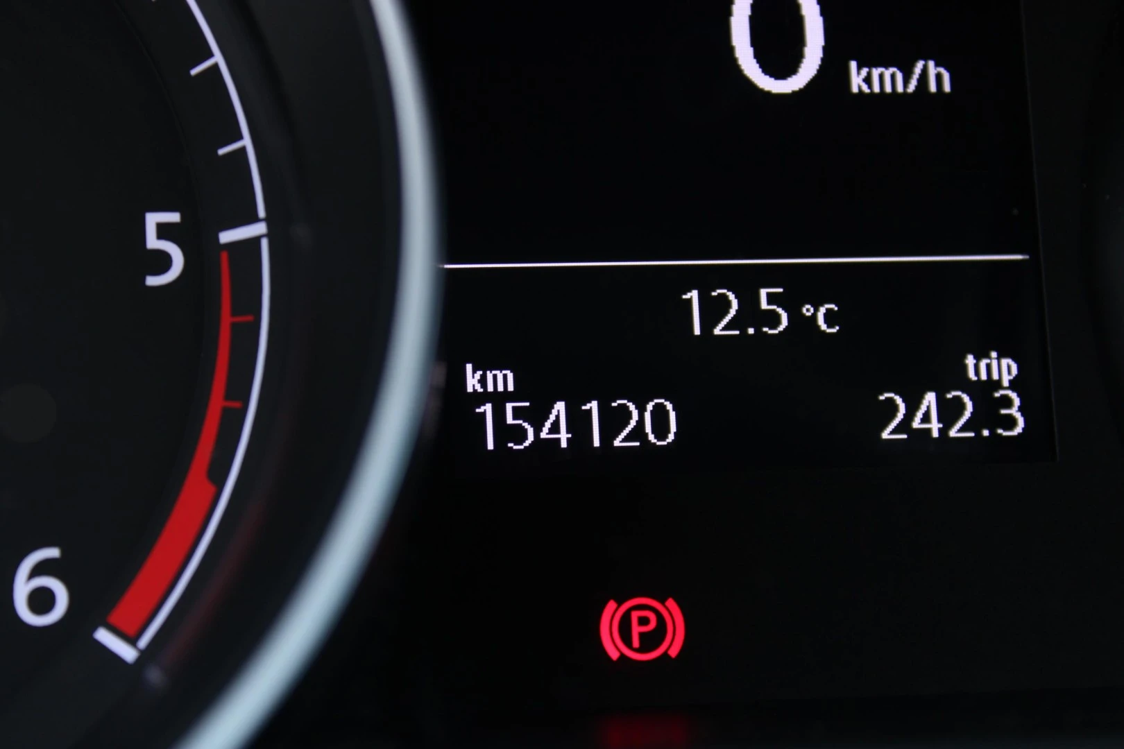VW Golf Variant 1.6 TDi GPS Edition