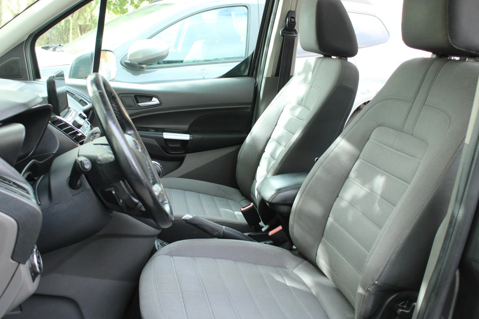 Ford Tourneo Connect Grand 1.5 TDCi Titanium