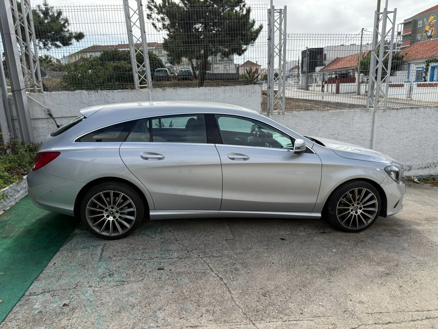 Mercedes-Benz CLA 180 d Shooting Brake Urban Aut.