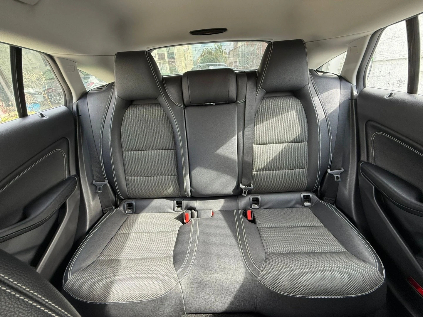 Mercedes-Benz CLA 180 d Shooting Brake Urban Aut.