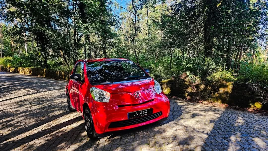 Toyota iQ 1.0 +