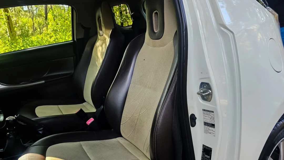 Toyota iQ 1.0 VVT-i Essential+AC