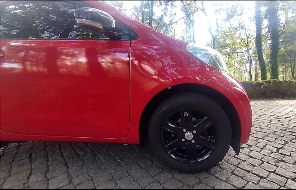 Toyota iQ 1.0 +