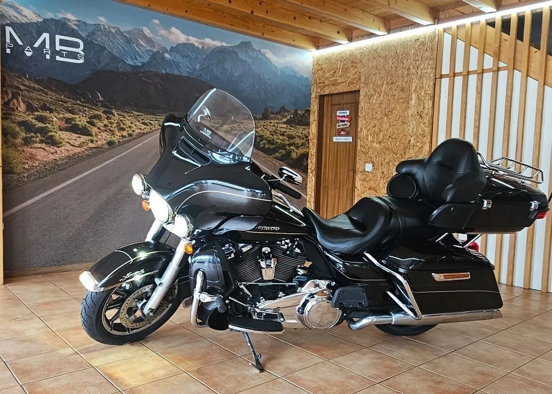 Harley-Davidson FLHTCUI  107 ELECTRA GLIDE ULTRA LIMITED Screamin&#039;Eagle