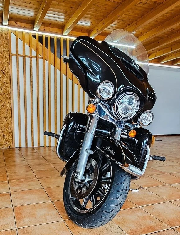 Harley-Davidson FLHTCUI  107 ELECTRA GLIDE ULTRA LIMITED Screamin&#039;Eagle