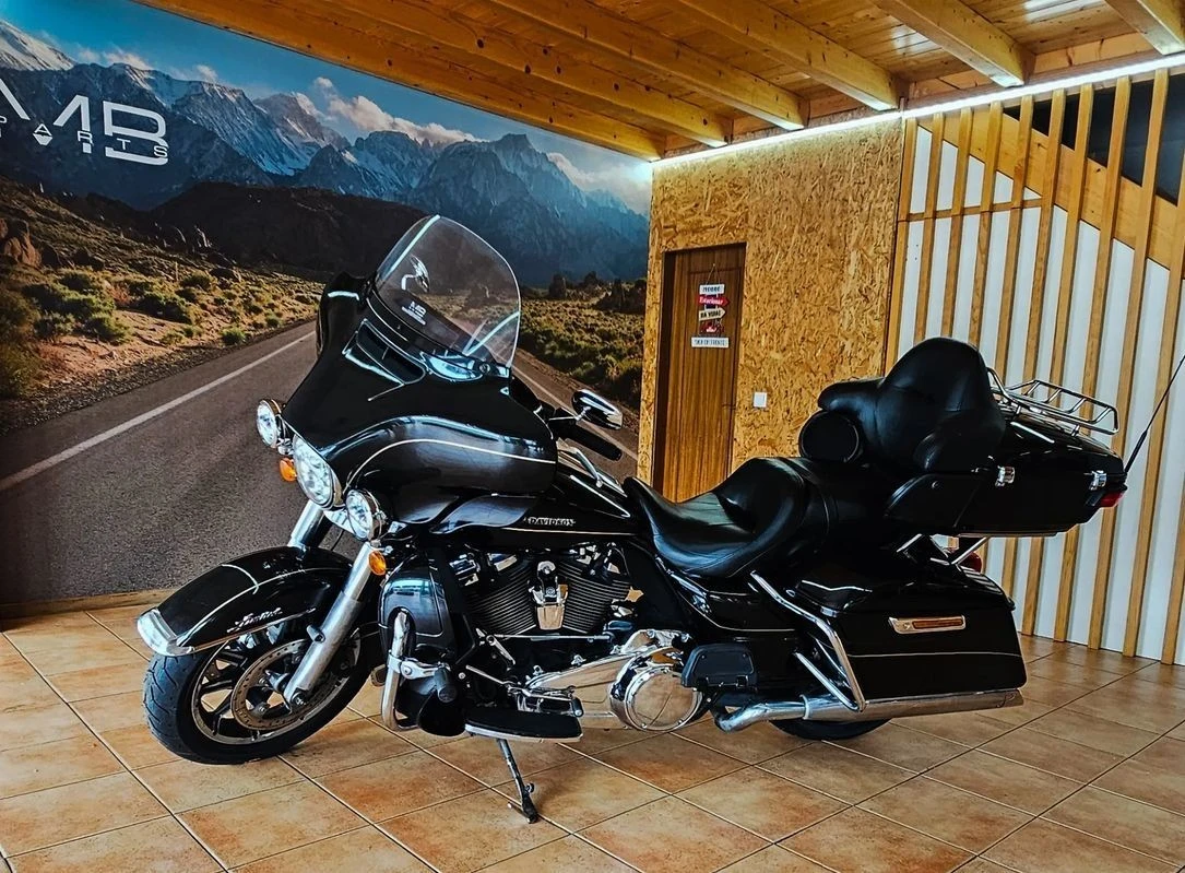Harley-Davidson FLHTCUI  107 ELECTRA GLIDE ULTRA LIMITED Screamin&#039;Eagle
