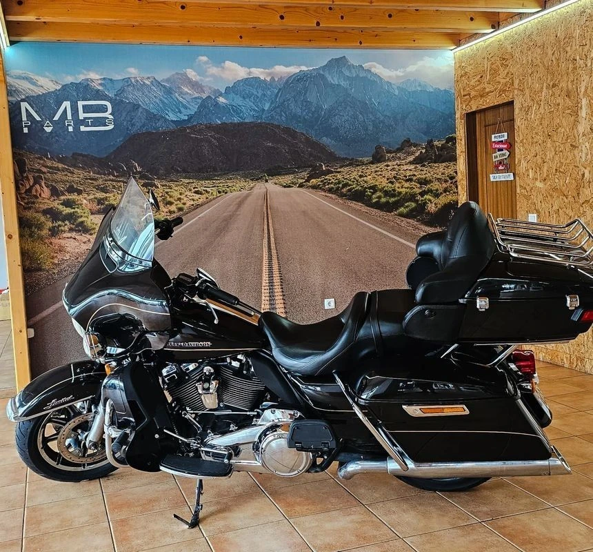 Harley-Davidson FLHTCUI  107 ELECTRA GLIDE ULTRA LIMITED Screamin&#039;Eagle