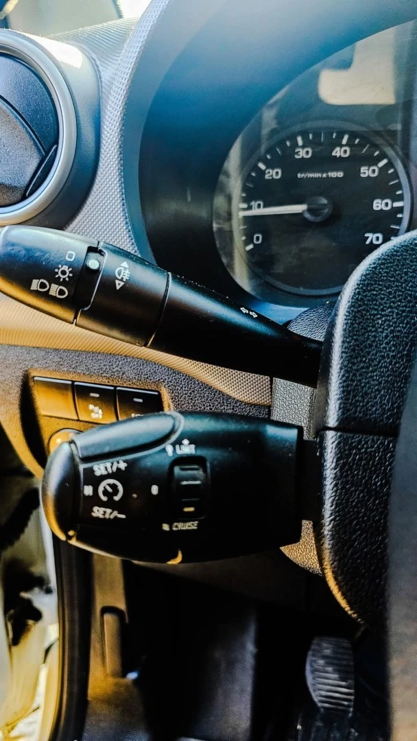 Peugeot Partner 1.6 BlueHDi L1 Premium 3L
