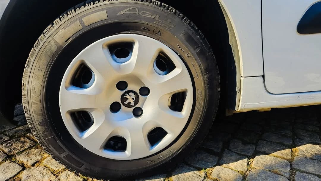 Peugeot Partner 1.6 BlueHDi L1 Premium 3L