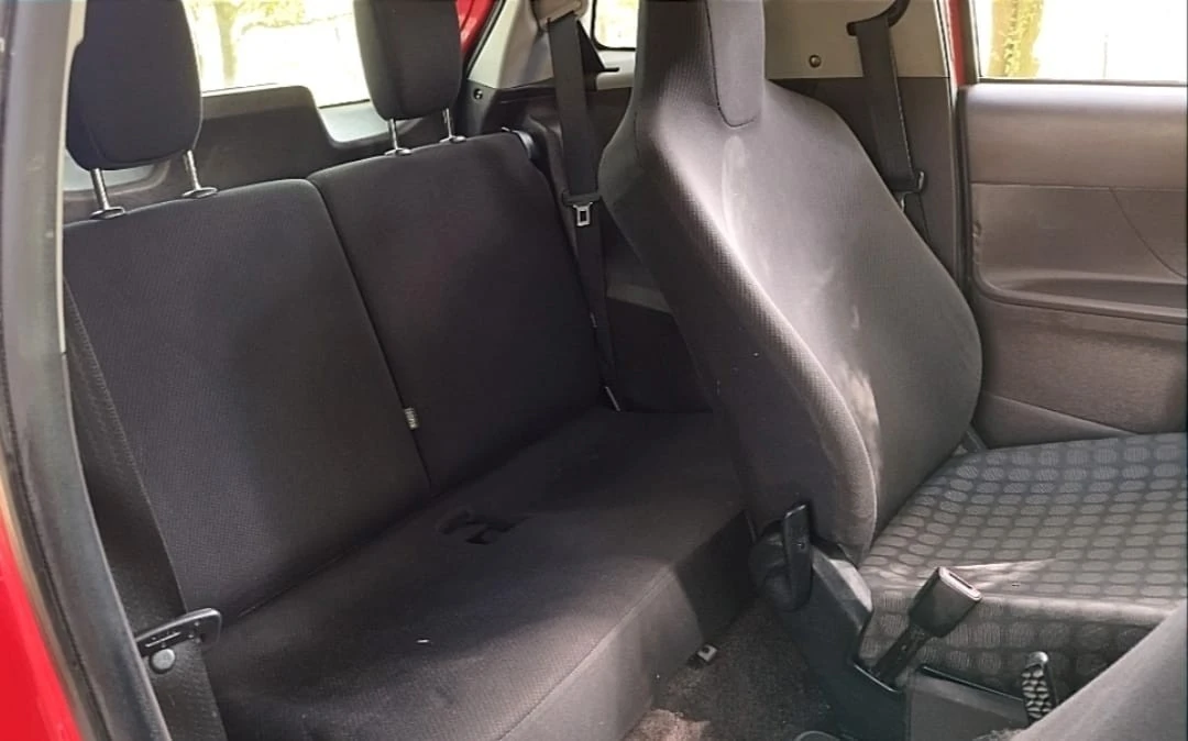 Toyota iQ 1.0 +