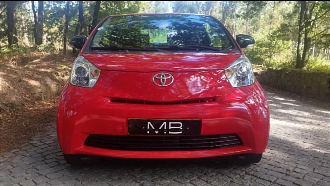 Toyota iQ 1.0 +