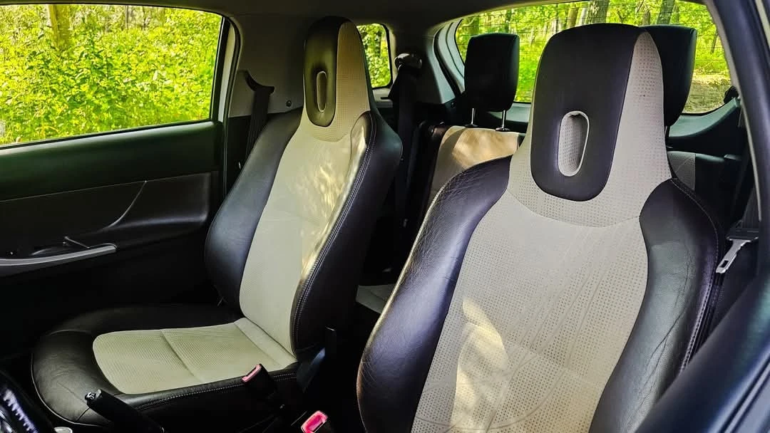 Toyota iQ 1.0 VVT-i Essential+AC