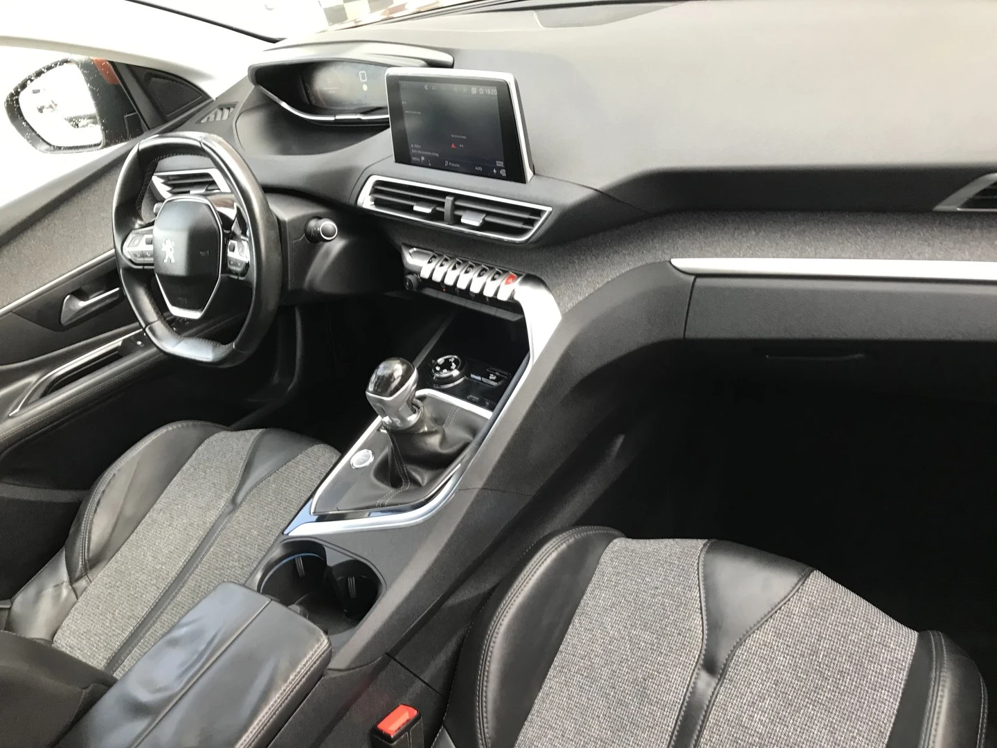 Peugeot 3008 1.6 BlueHDi Allure