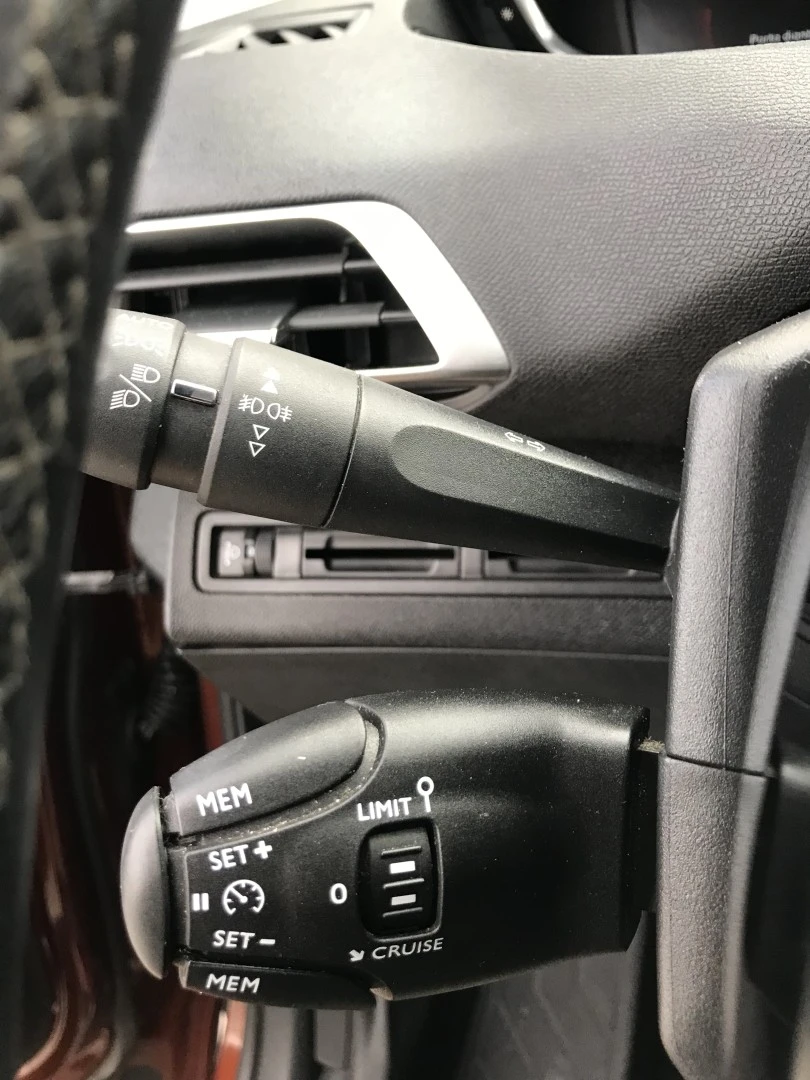 Peugeot 3008 1.6 BlueHDi Allure