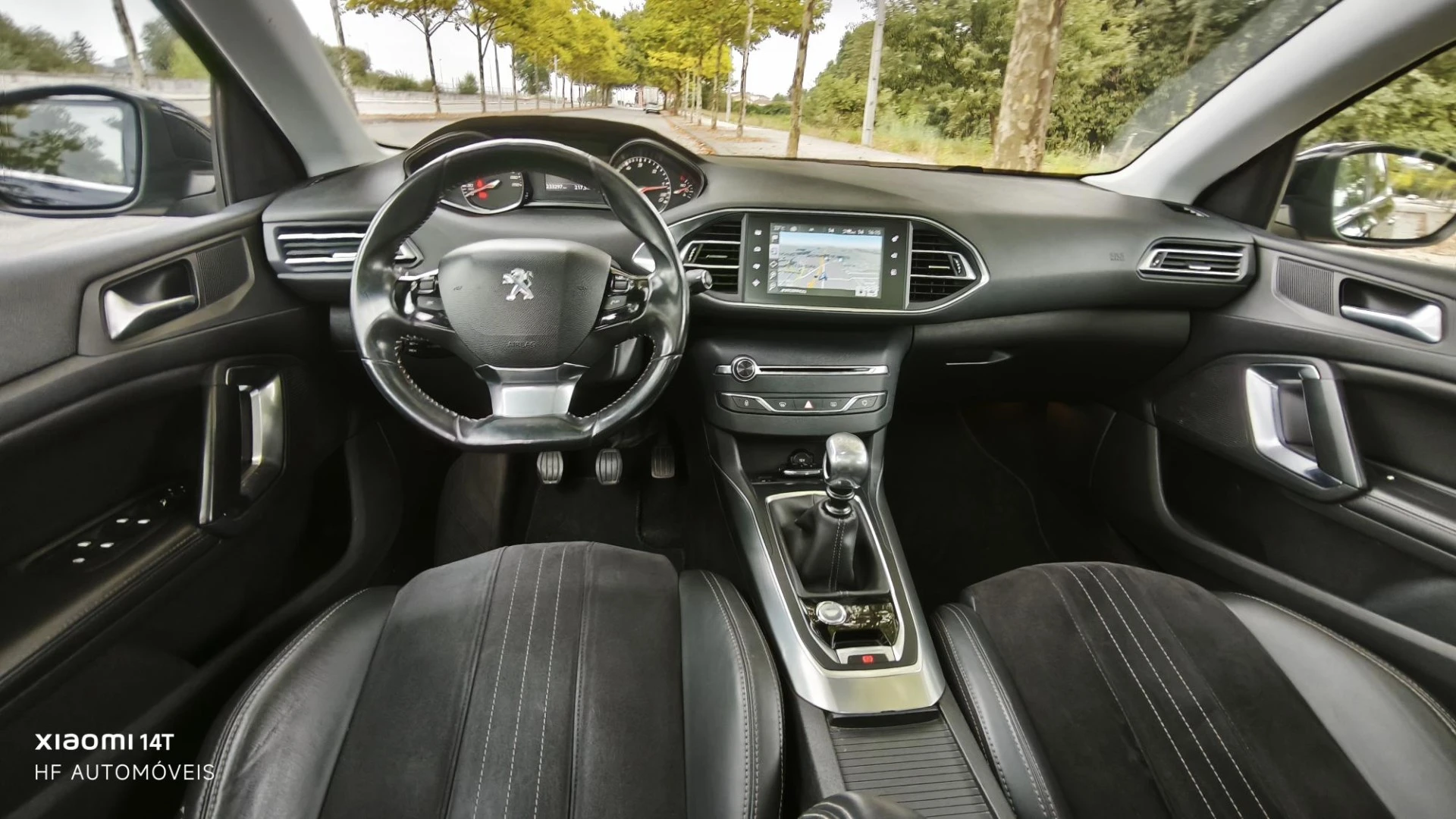 Peugeot 308 1.6 e-HDi Allure J17