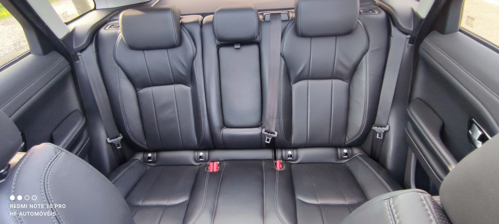 Land Rover Range Rover Evoque 2.0 D180 AWD R-Dynamic Auto