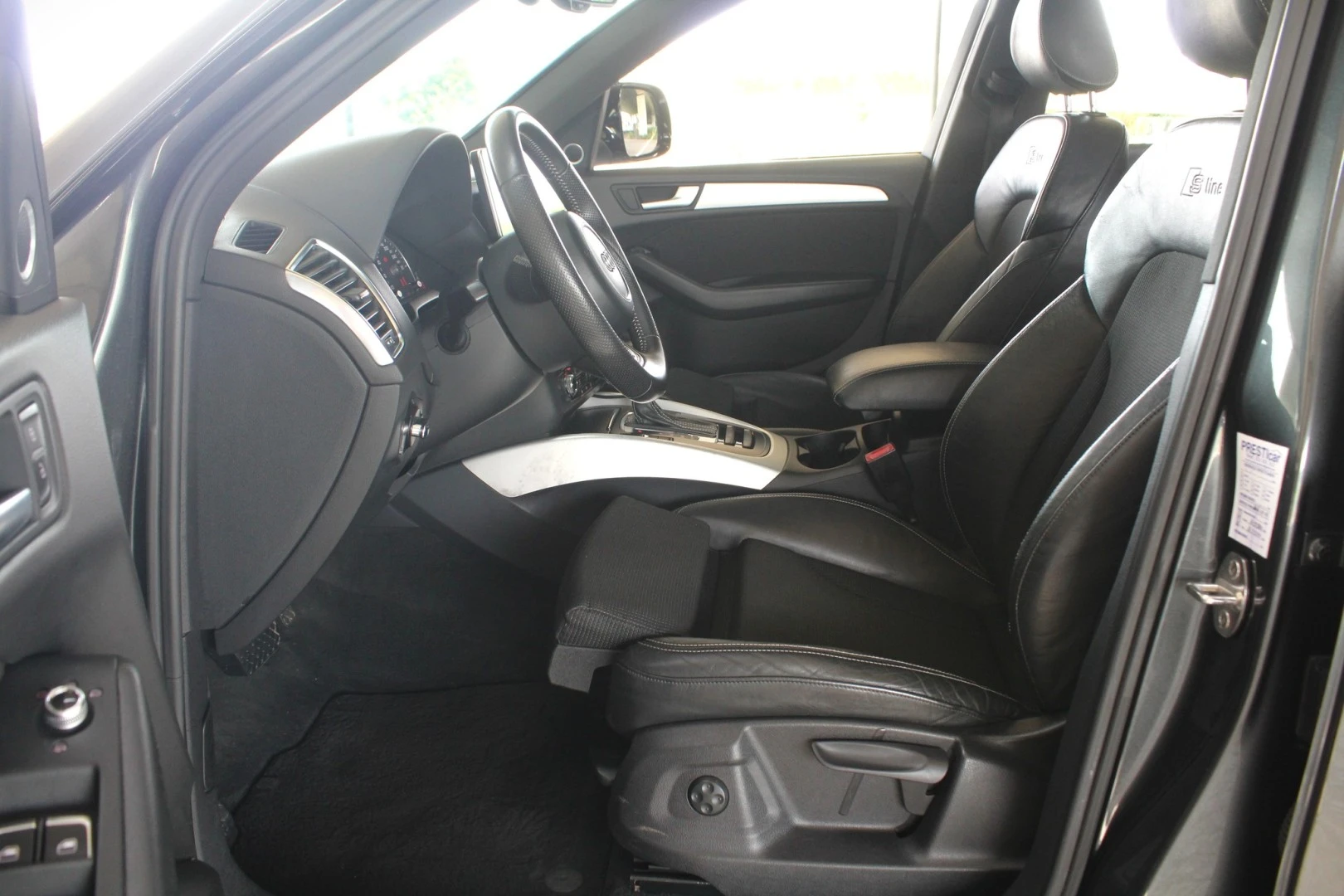 Audi Q5 3.0 TDi quattro S-line S-tronic