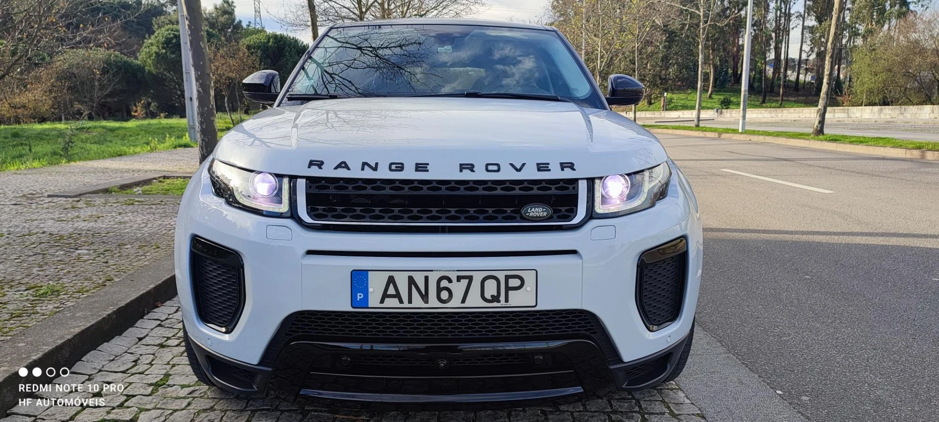 Land Rover Range Rover Evoque 2.0 D180 AWD R-Dynamic Auto