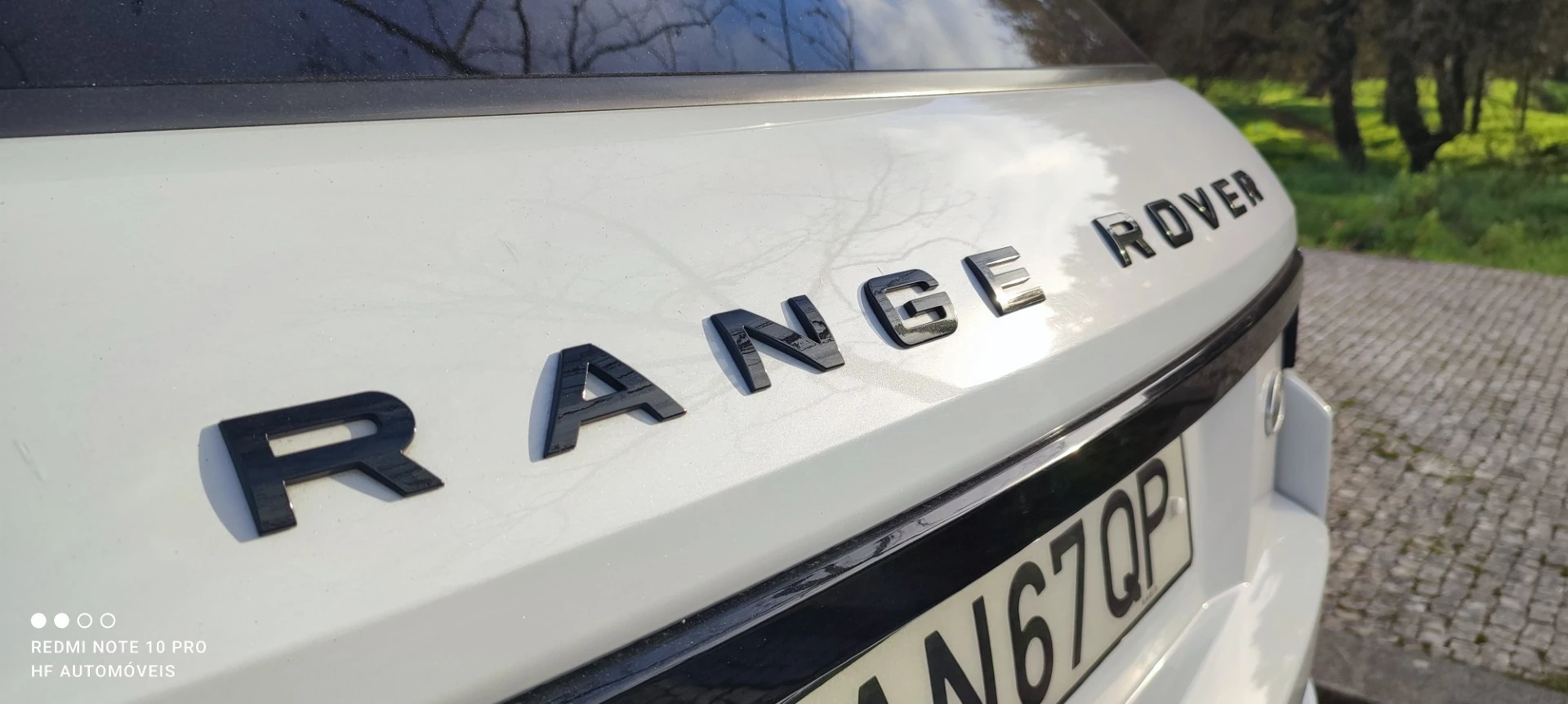 Land Rover Range Rover Evoque 2.0 D180 AWD R-Dynamic Auto