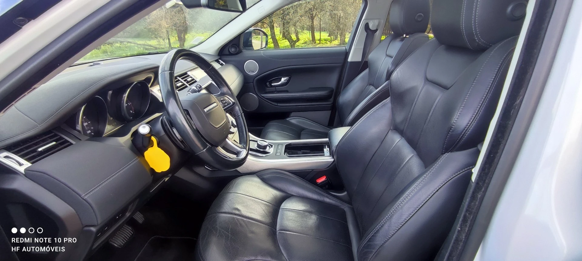 Land Rover Range Rover Evoque 2.0 D180 AWD R-Dynamic Auto