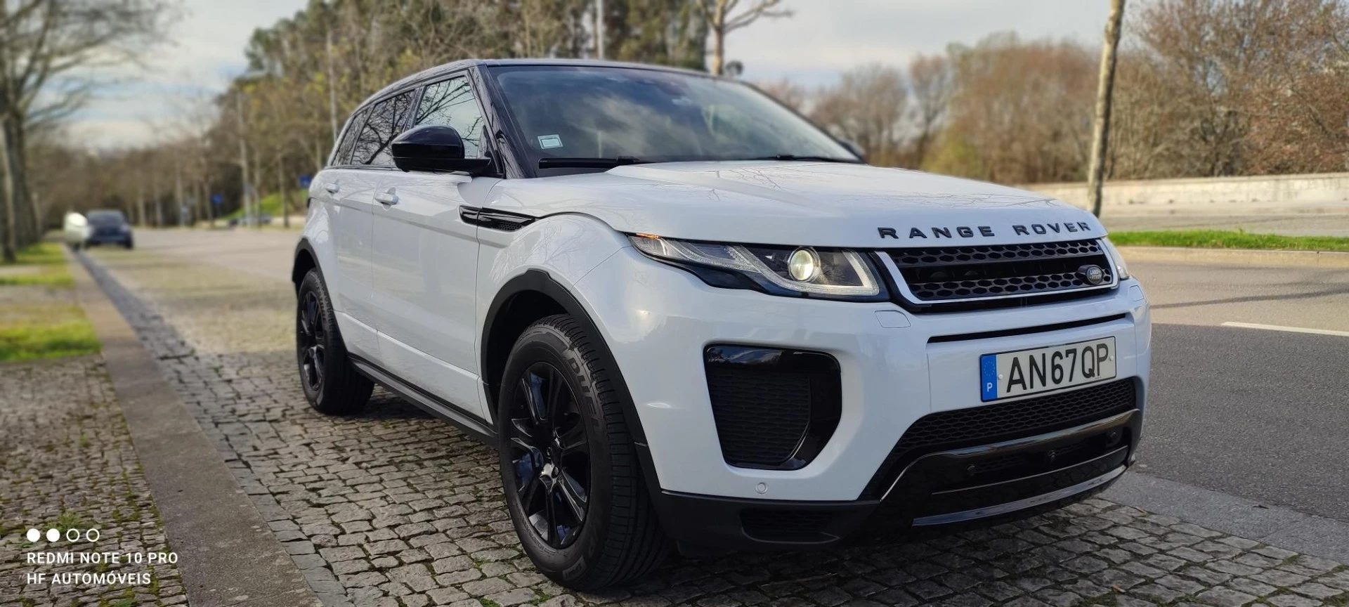 Land Rover Range Rover Evoque 2.0 D180 AWD R-Dynamic Auto