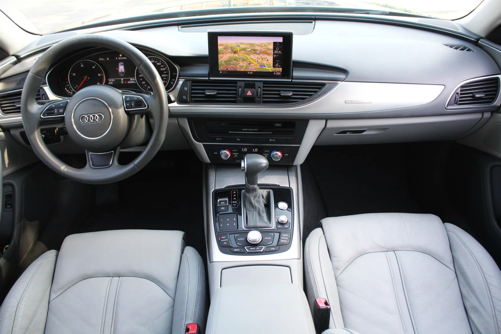 Audi A6 Avant 3.0 TDi V6 quattro Sport S tronic