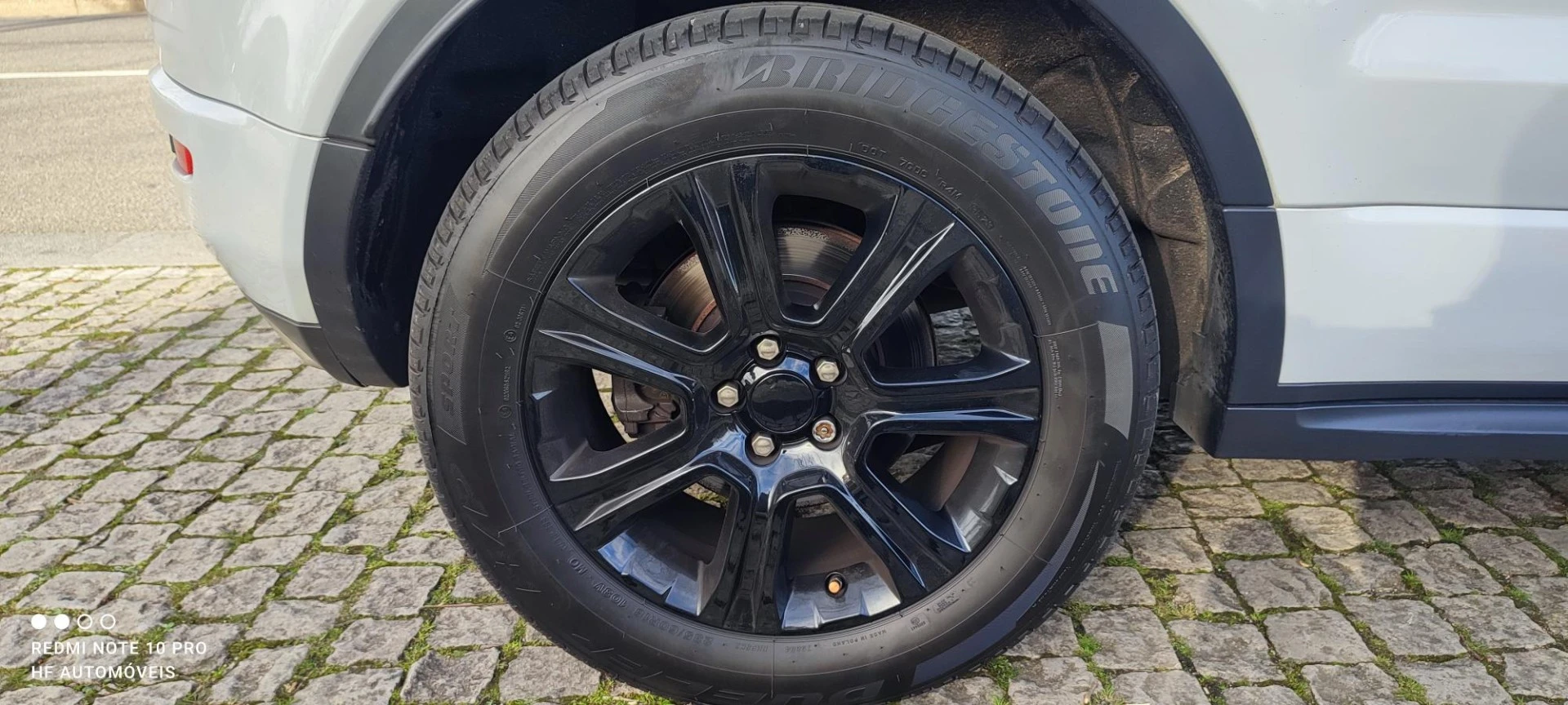 Land Rover Range Rover Evoque 2.0 D180 AWD R-Dynamic Auto