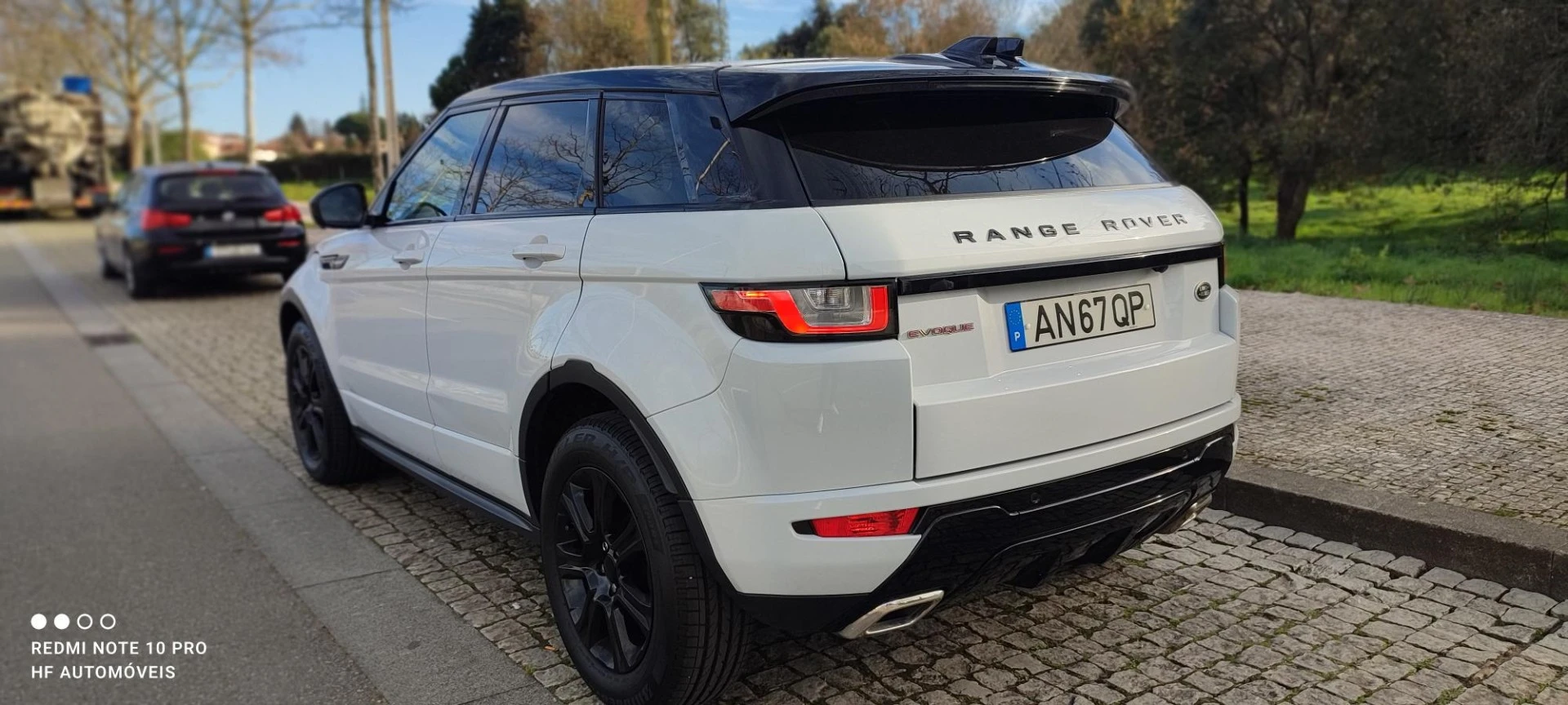 Land Rover Range Rover Evoque 2.0 D180 AWD R-Dynamic Auto