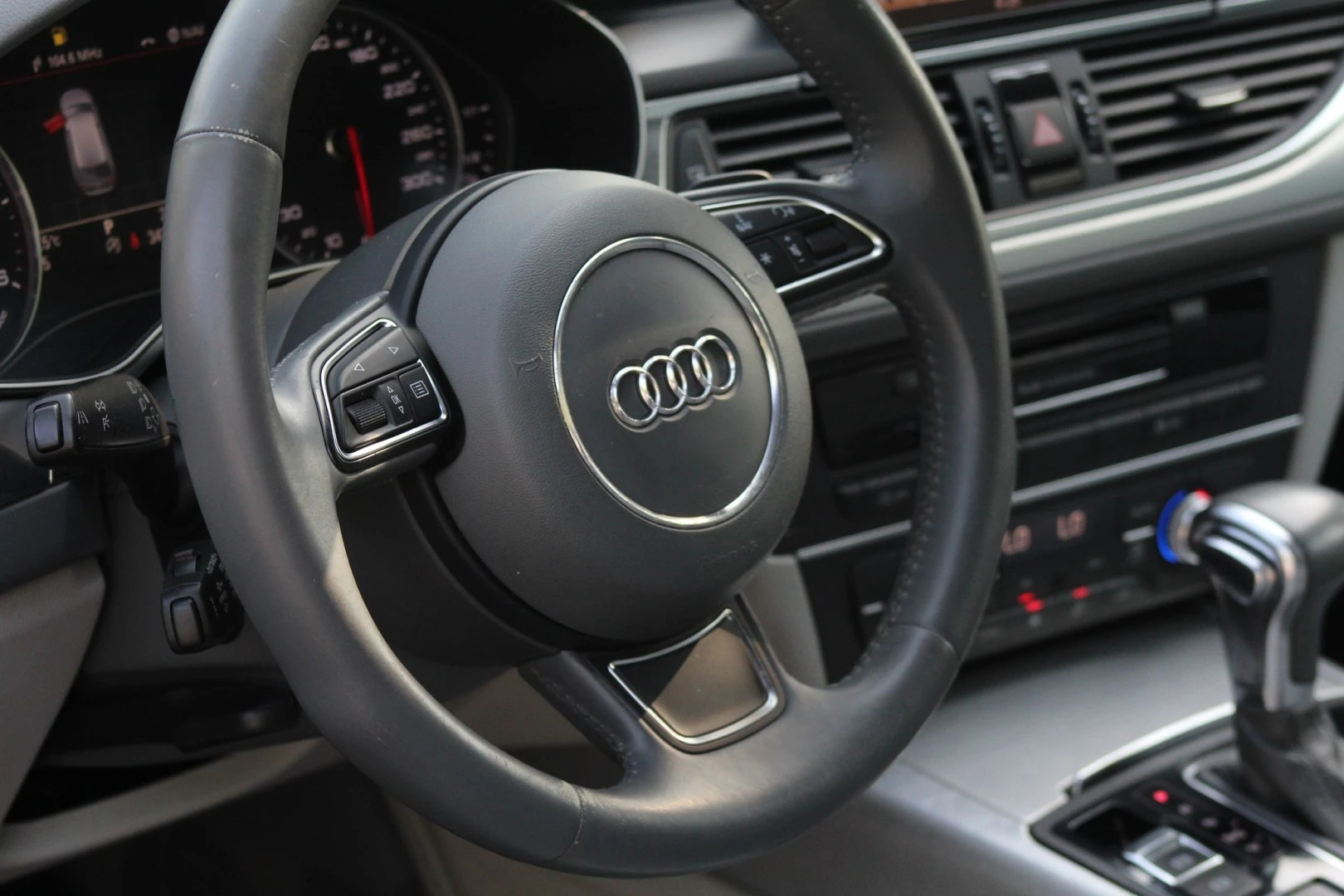 Audi A6 Avant 3.0 TDi V6 quattro Sport S tronic