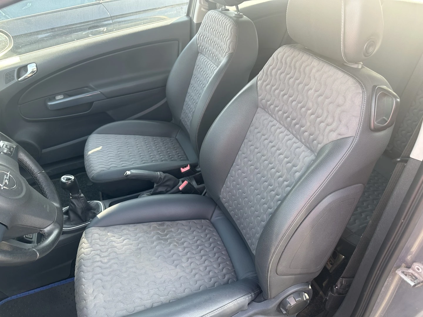 Opel Corsa 1.3 CDTI DPF Edition