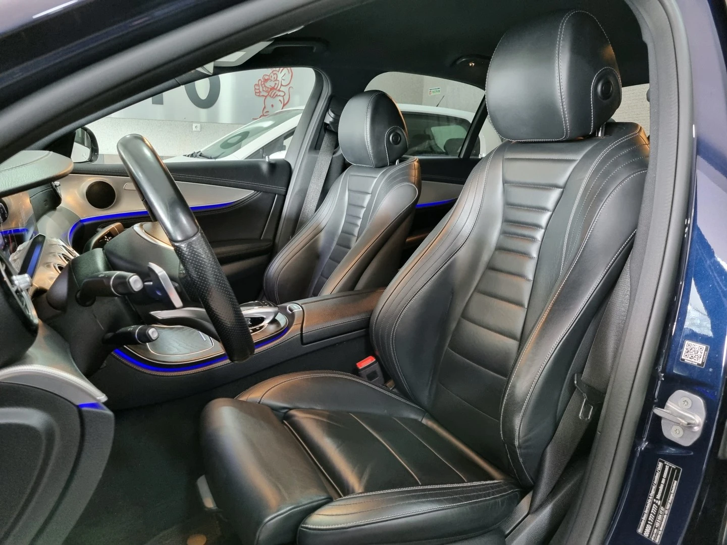 Mercedes-Benz E 220 AMG Line
