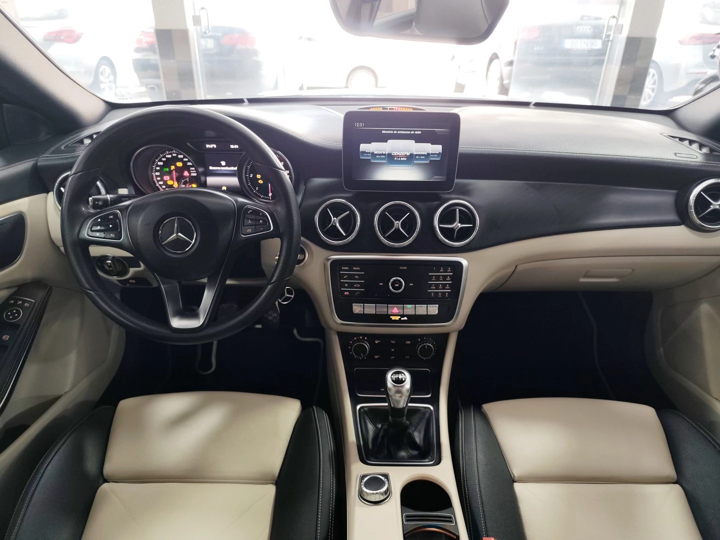 Mercedes-Benz CLA 200 d Shooting Brake Urban