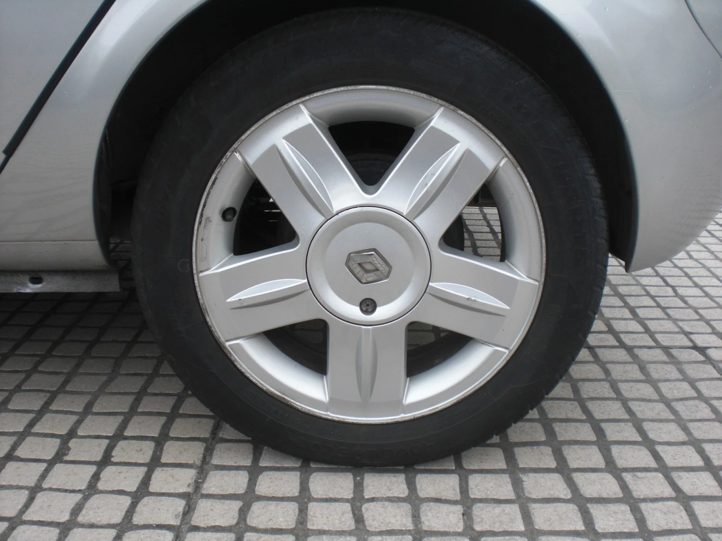 Renault Clio 1.2 16V Expression