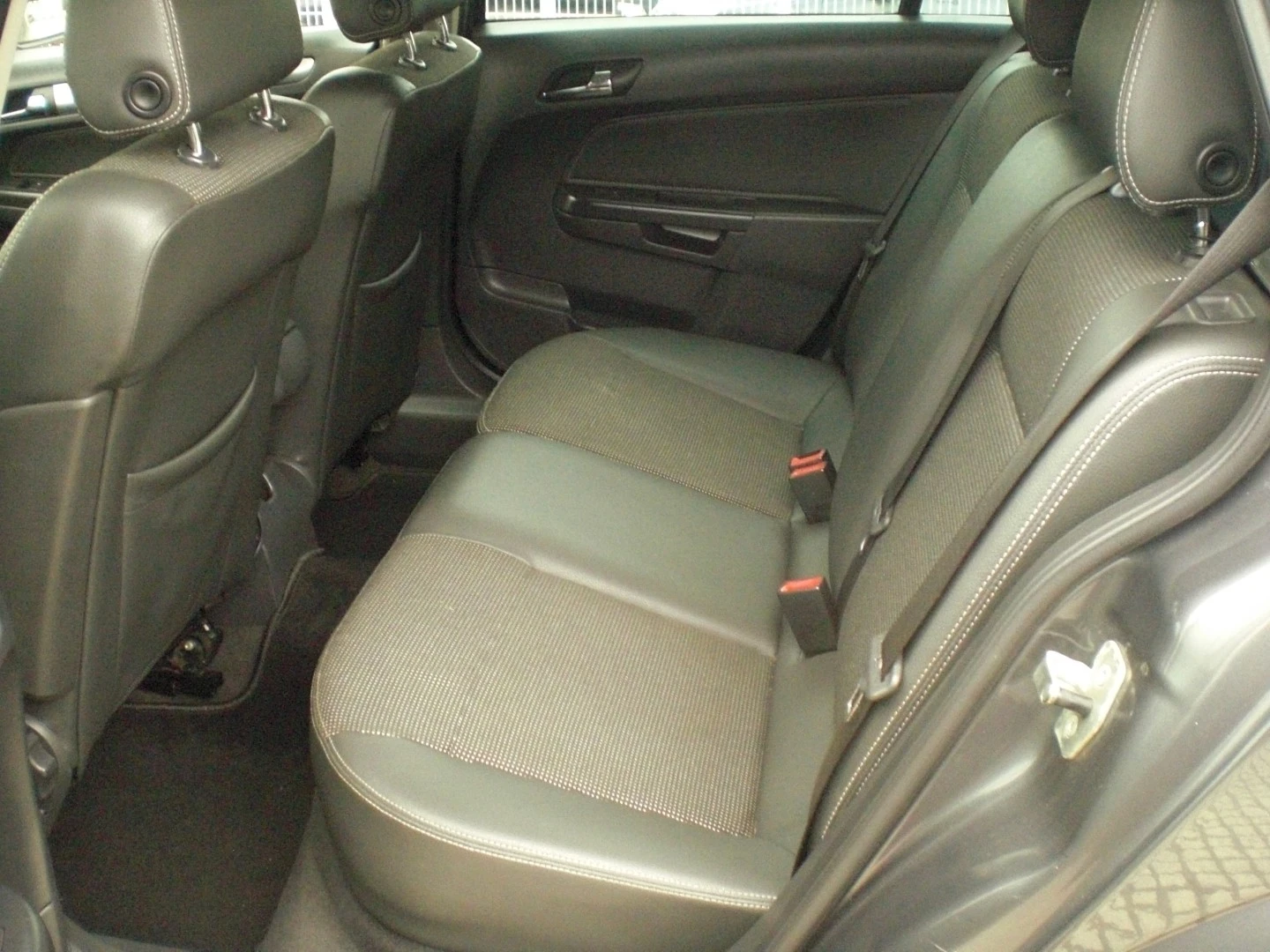 Opel Astra Caravan 1.7 CDTi Cosmo ecoFLEX