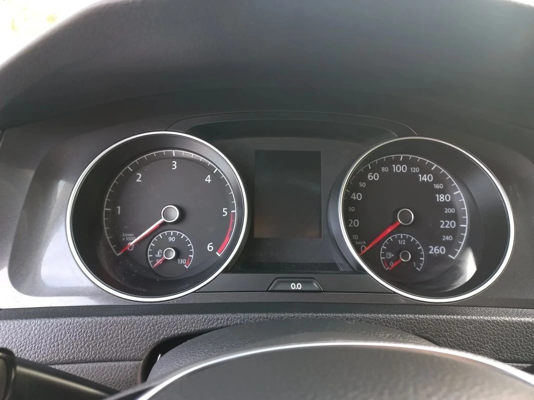 VW Golf 1.6 TDi Confortline