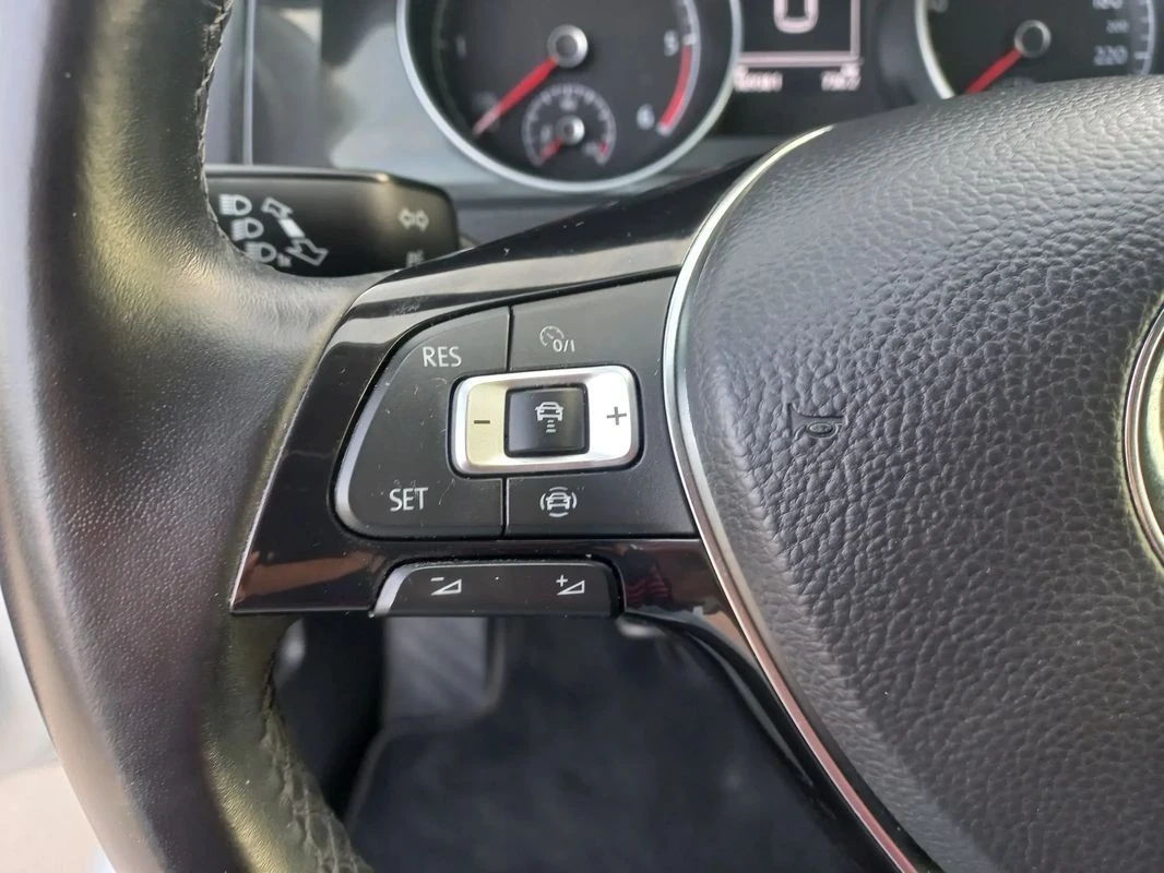VW Golf 1.6 TDi Confortline