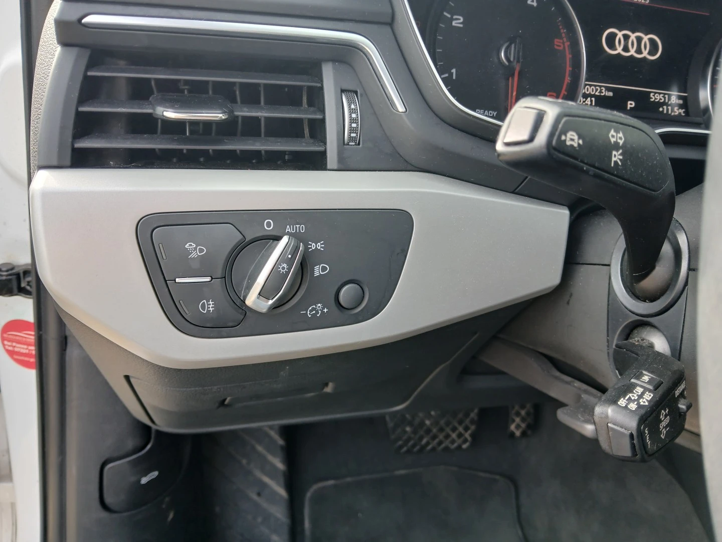 Audi A4 Avant 35 TDI S tronic