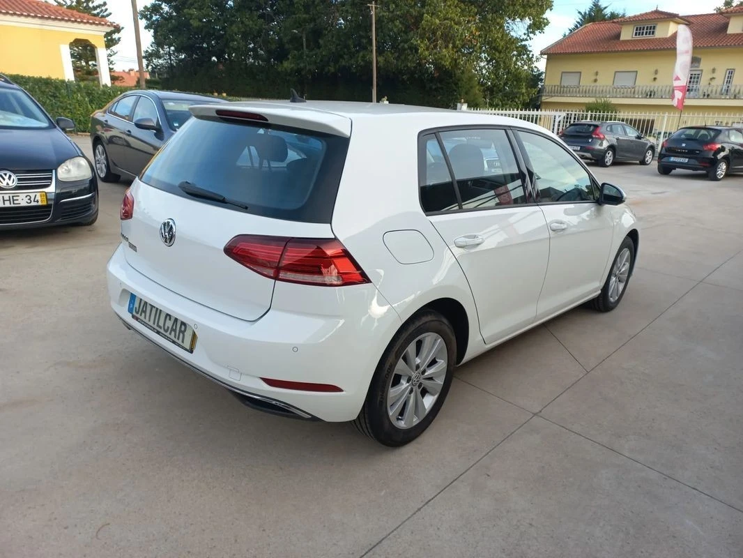 VW Golf 1.6 TDi Confortline