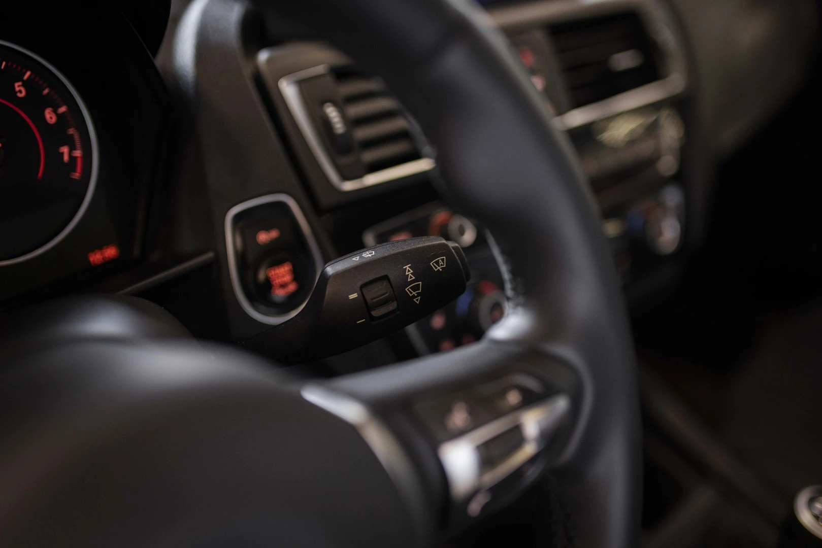 BMW 220 i Coupe Pack M