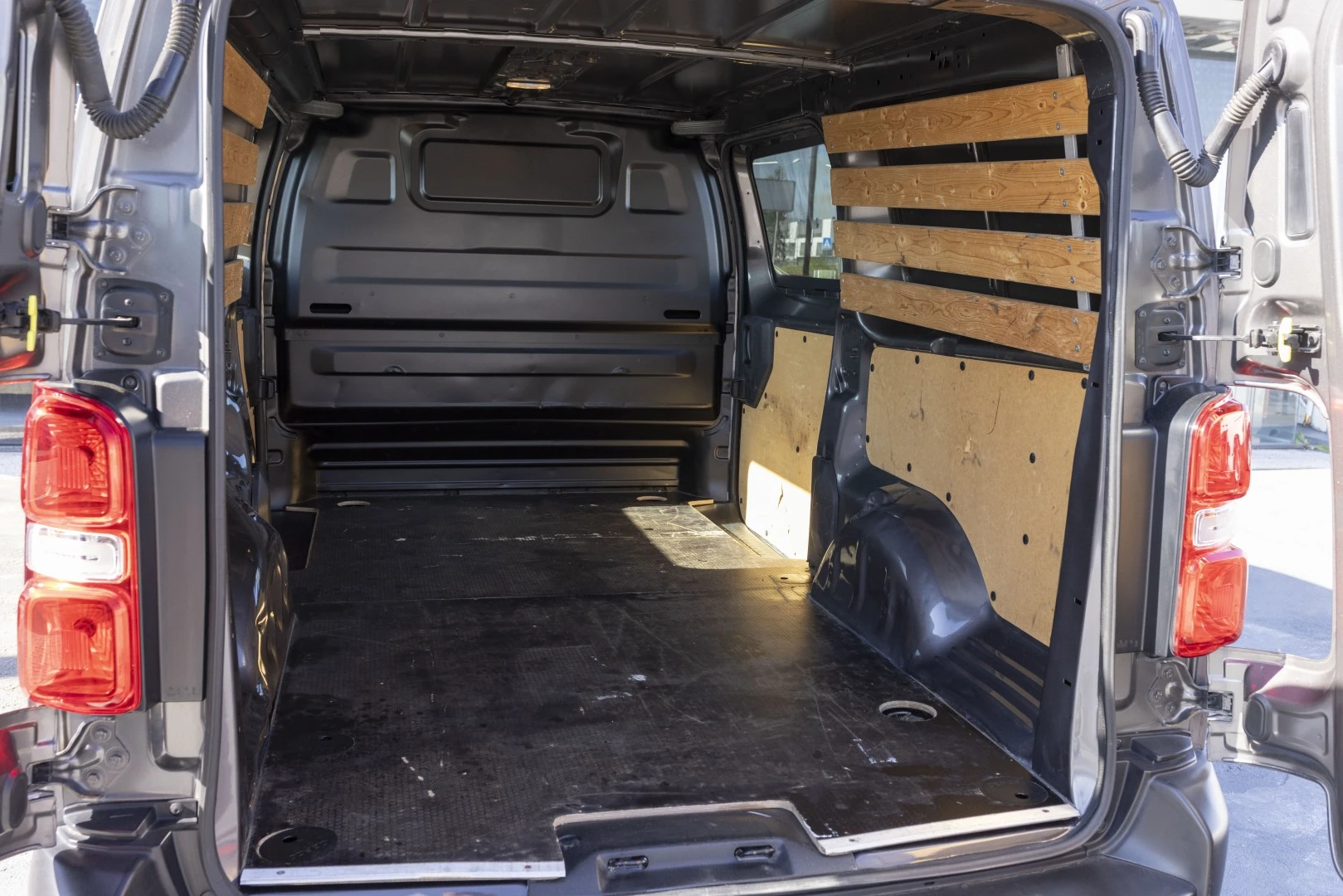 Citroën Jumpy 2.0 BlueHDi XL Club Confort Semi-Vidrado