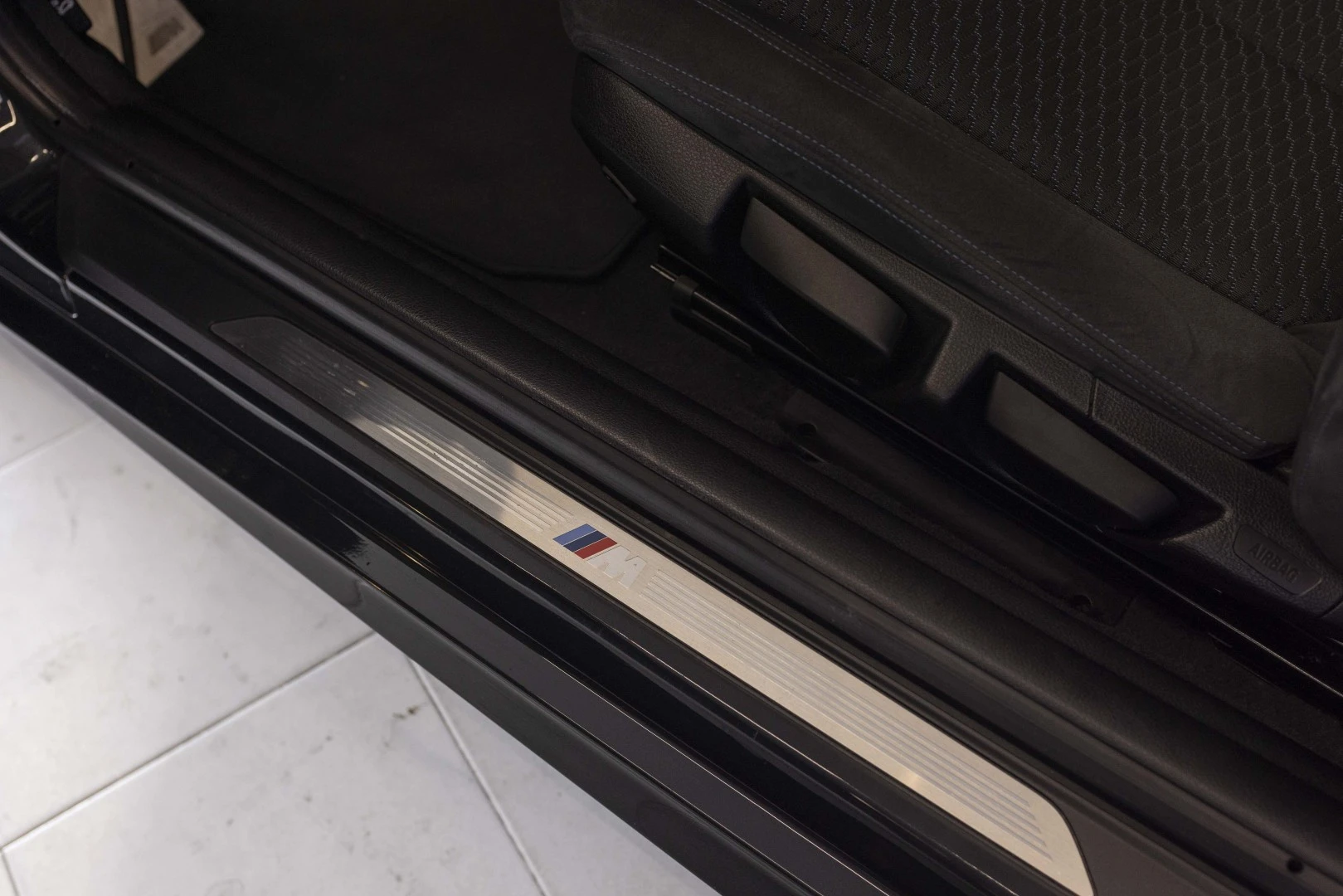 BMW 220 i Coupe Pack M