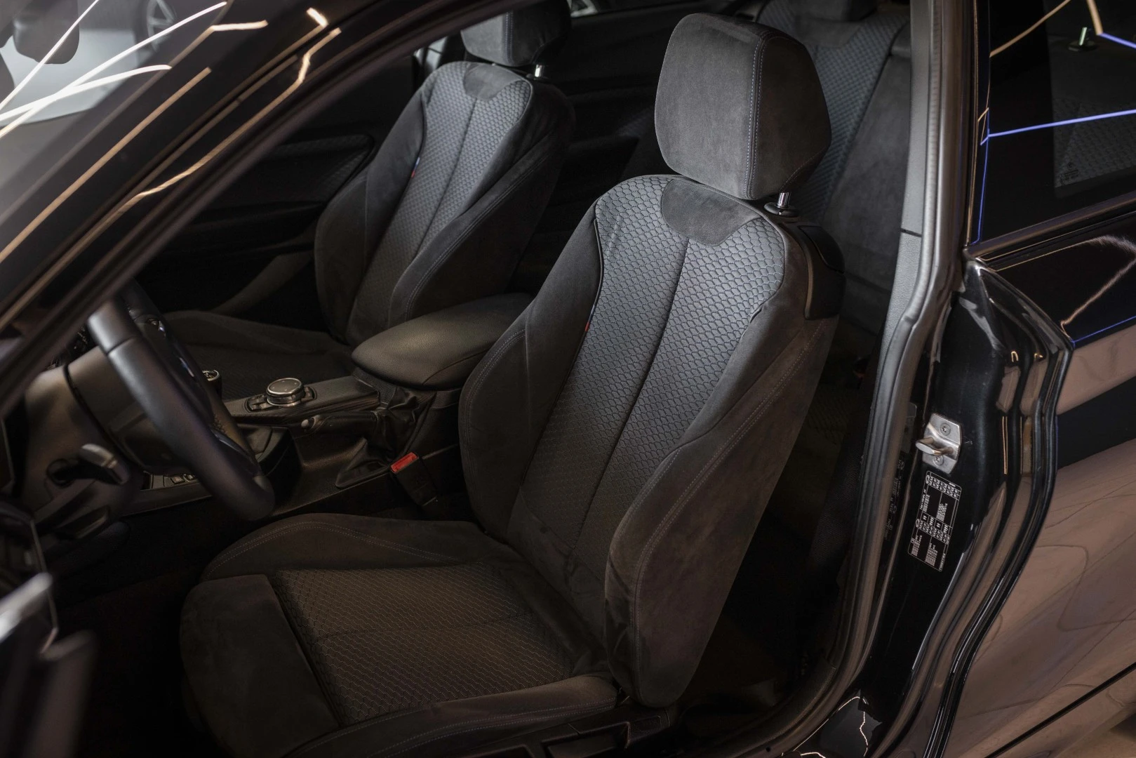BMW 220 i Coupe Pack M