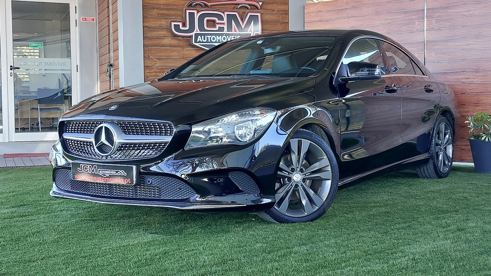 Mercedes-Benz CLA 180 d Shooting Brake Urban