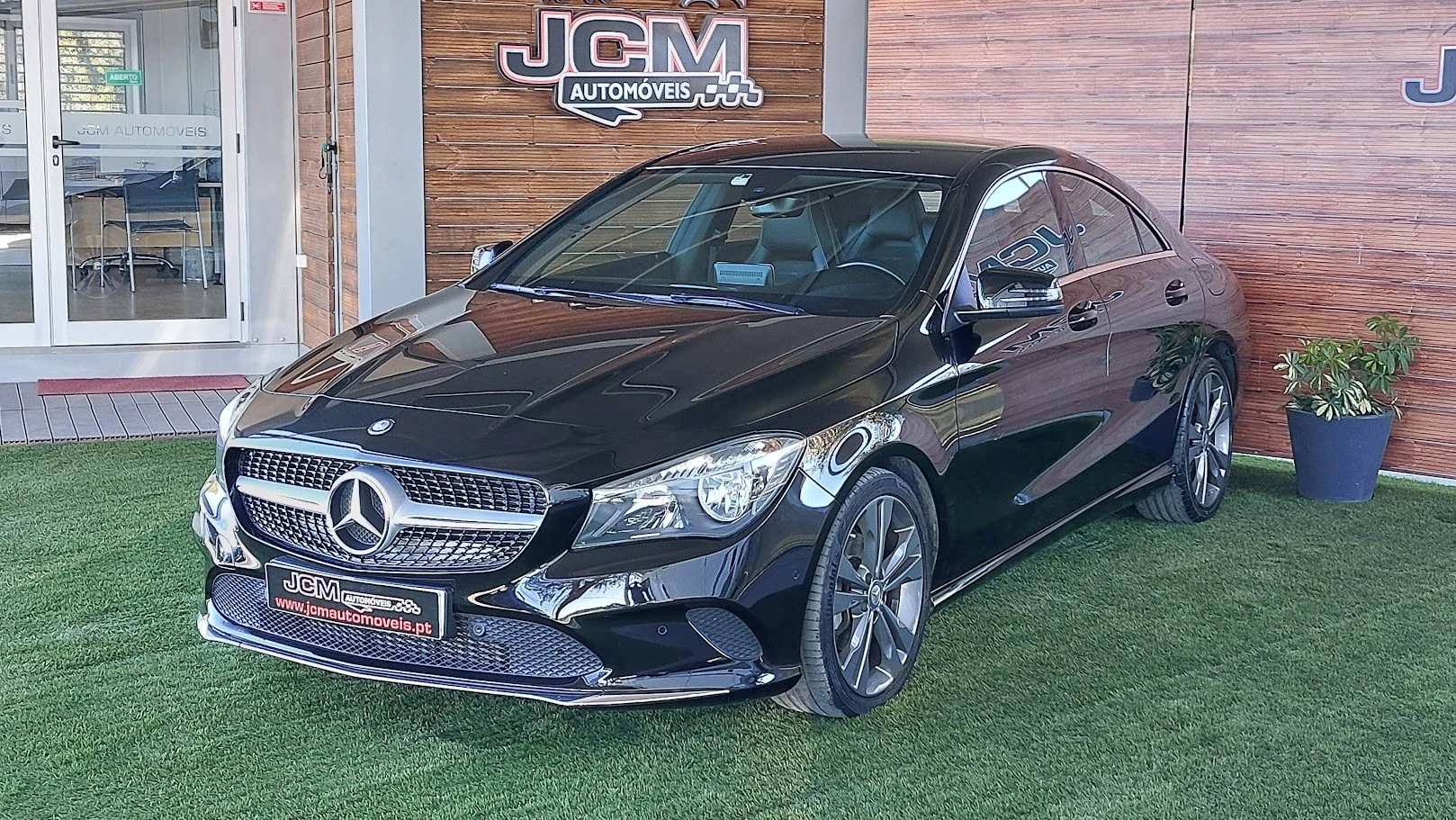 Mercedes-Benz CLA 180 d Shooting Brake Urban