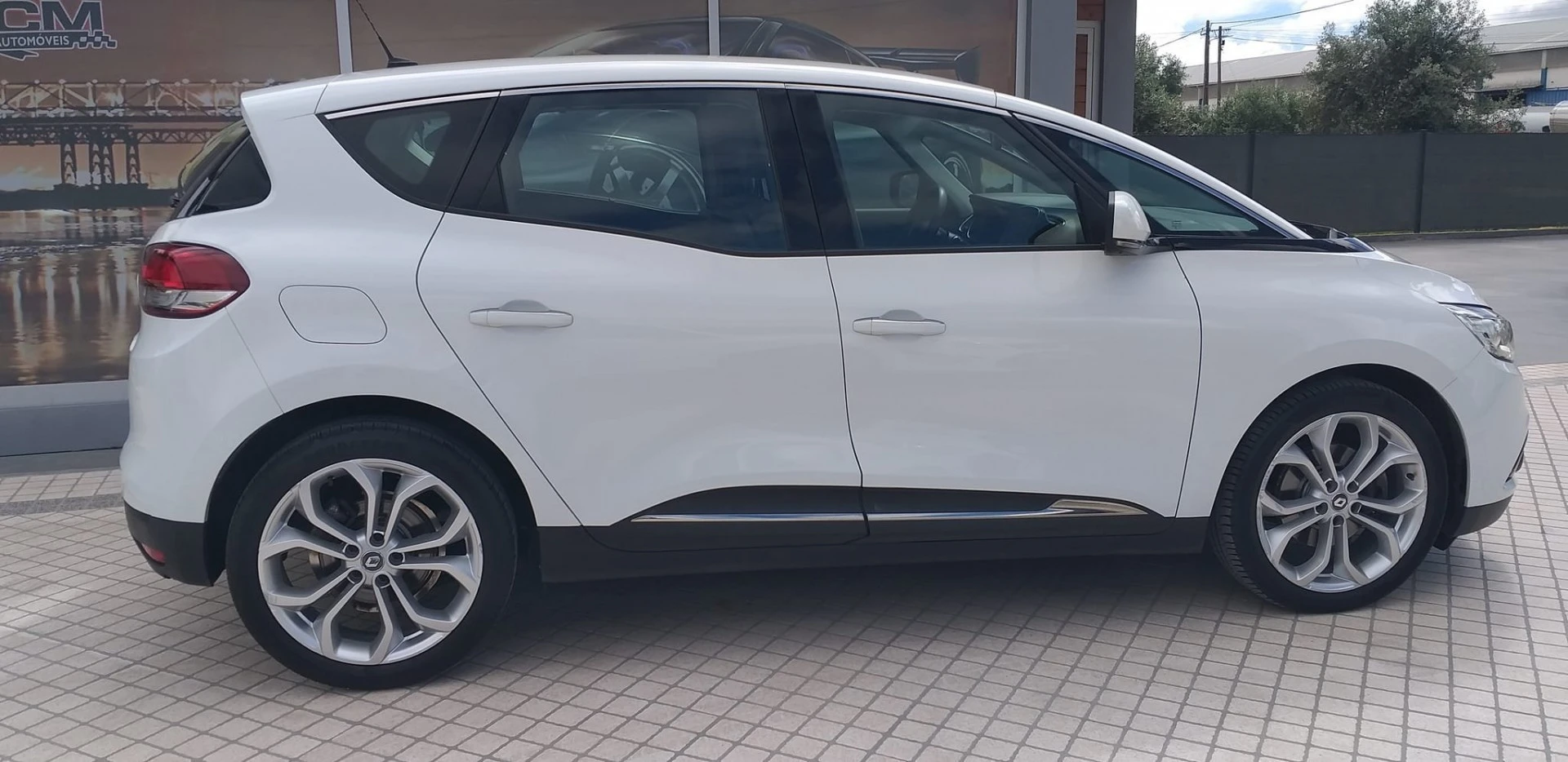 Renault Scénic 1.5 dCi Sport SS