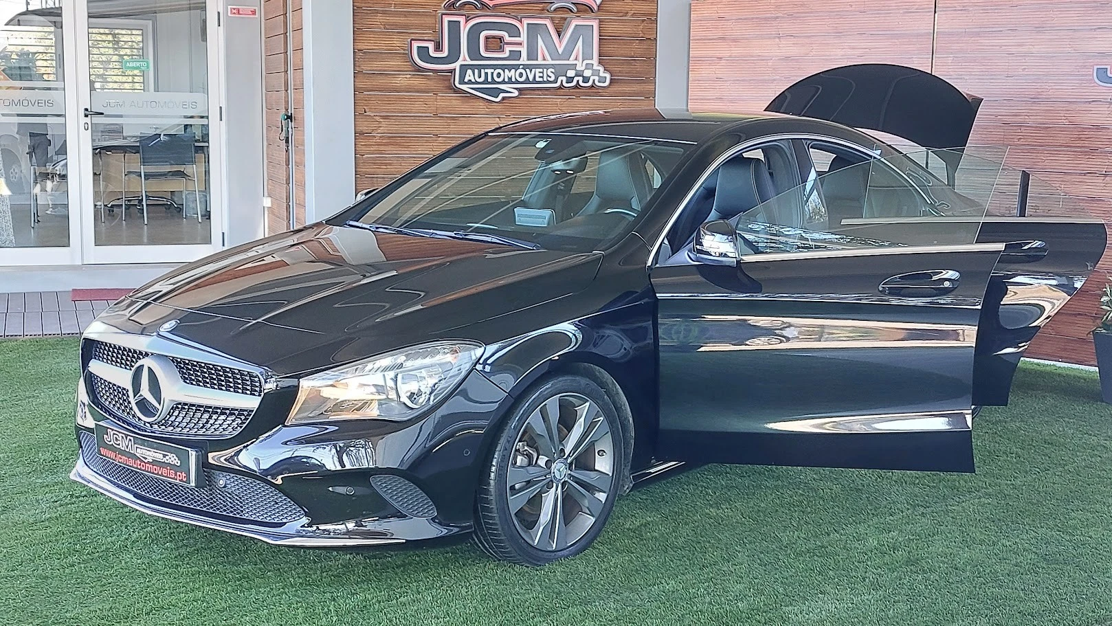 Mercedes-Benz CLA 180 d Shooting Brake Urban
