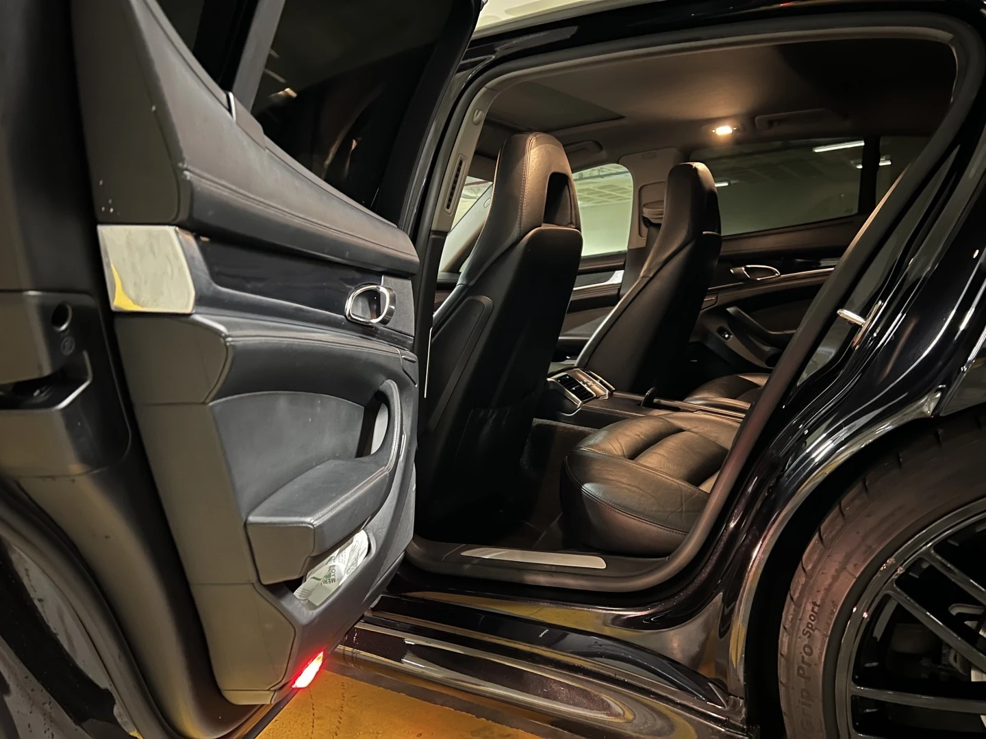 Porsche Panamera Diesel Platinum Edition