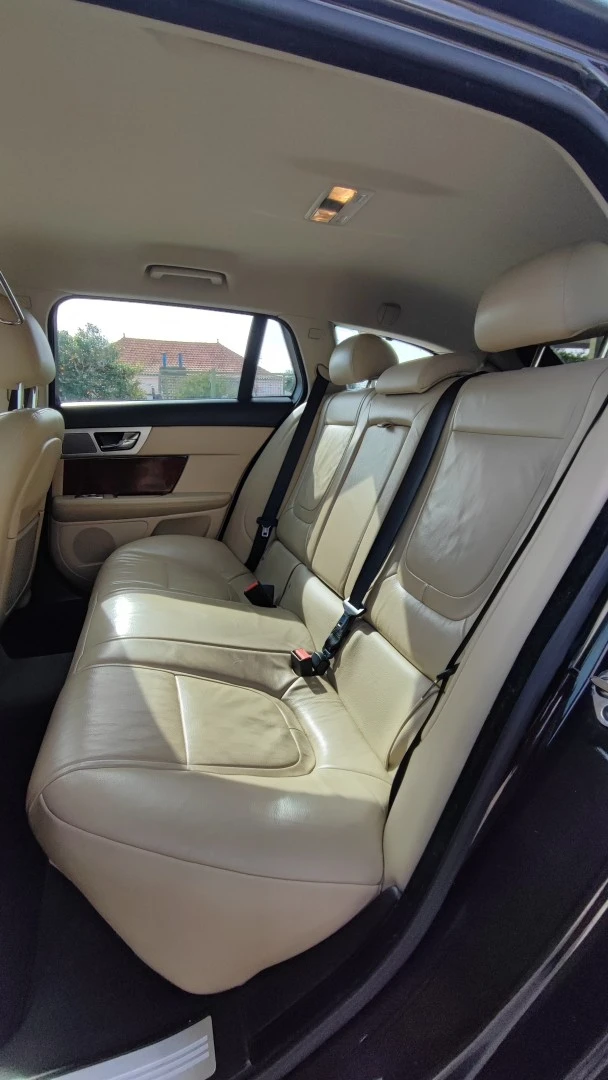 Jaguar XF Sportbrake 2.2 D Luxury 139g
