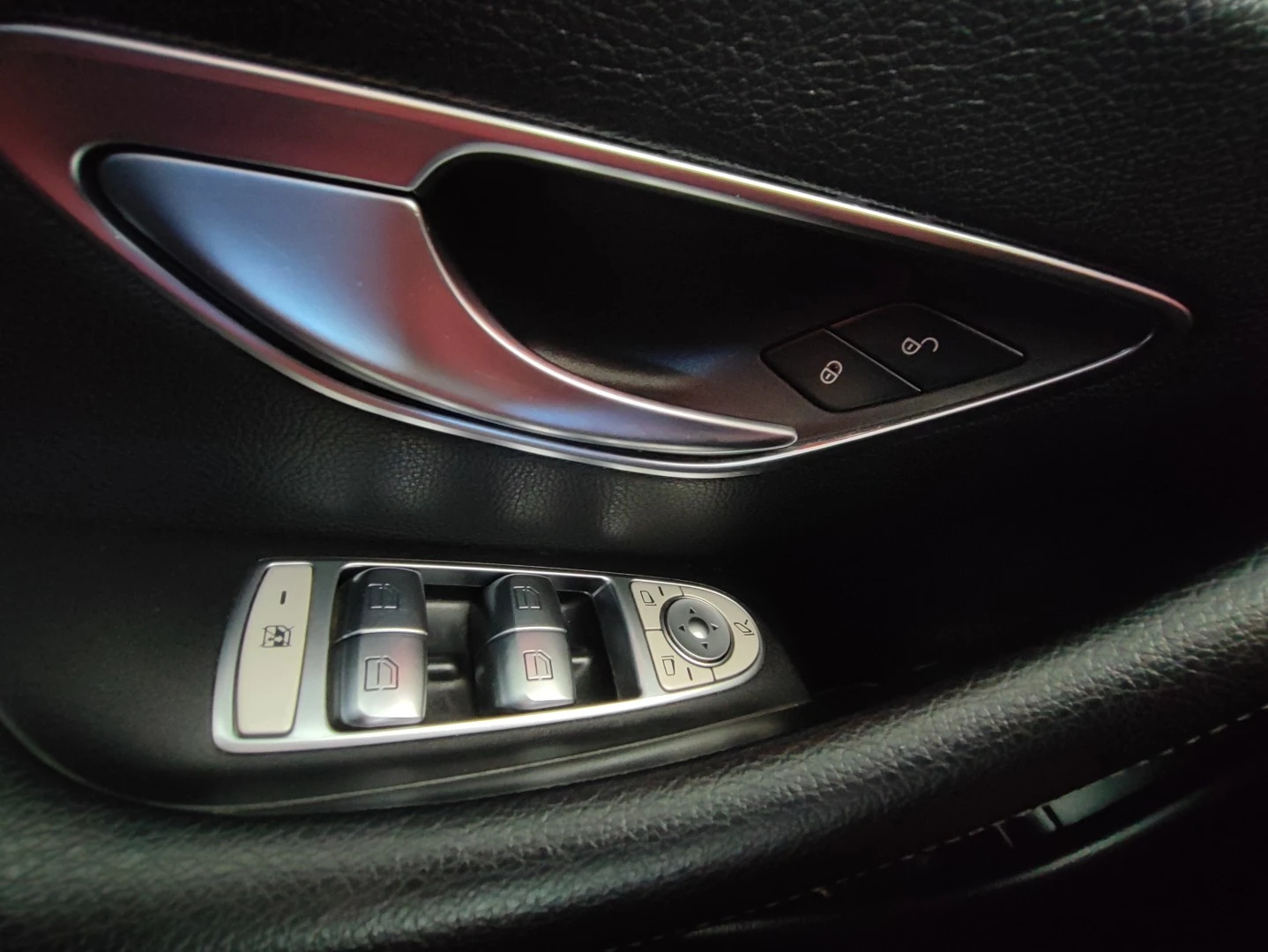 Mercedes-Benz E 200 D Avantgarde