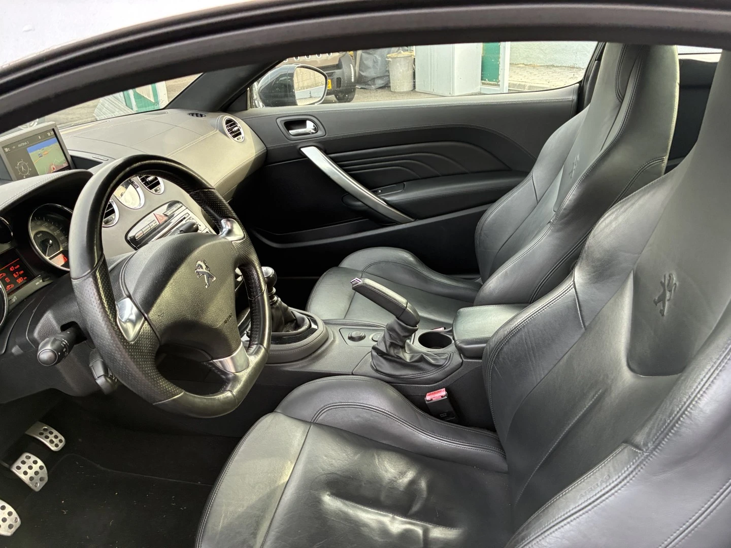Peugeot RCZ 2.0 HDi 130g